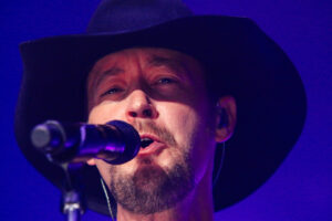 September 24-2015 PB 1011_1920